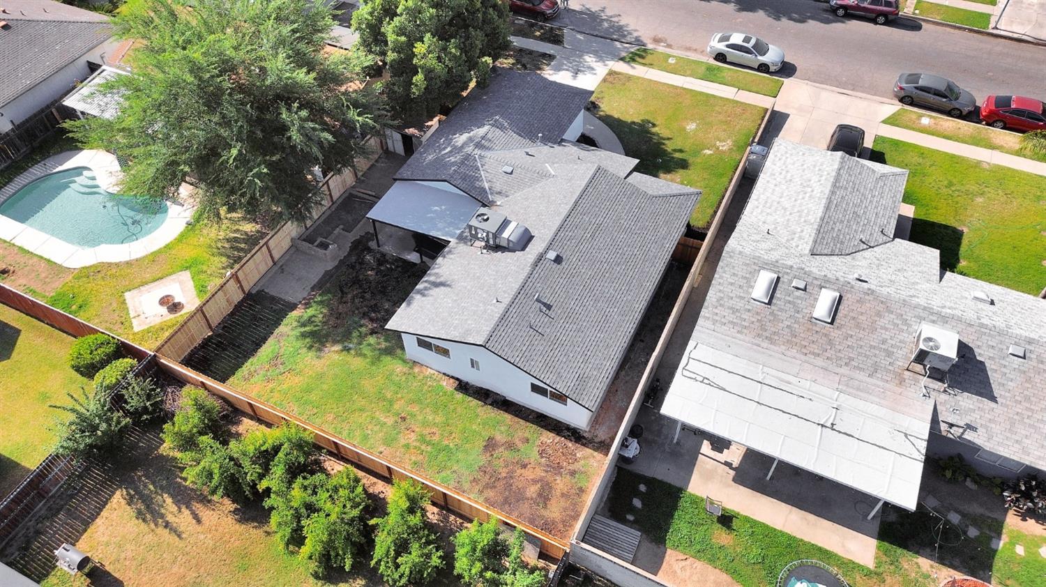 3126 W Alamos Ave, Fresno, CA 93722