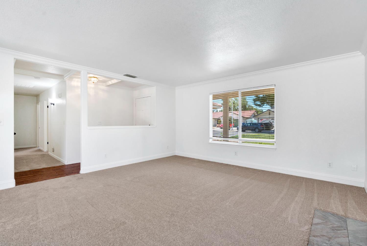 6311 N Cornelia Ave, Fresno, CA 93722