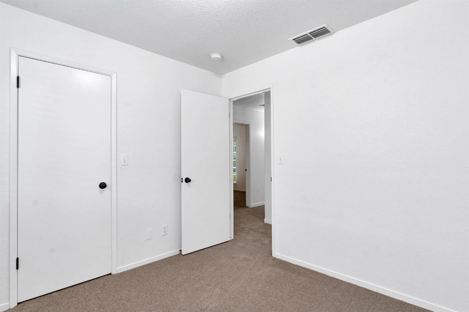 6311 N Cornelia Ave, Fresno, CA 93722