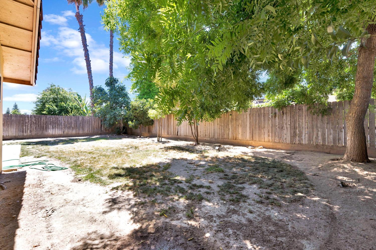 6311 N Cornelia Ave, Fresno, CA 93722
