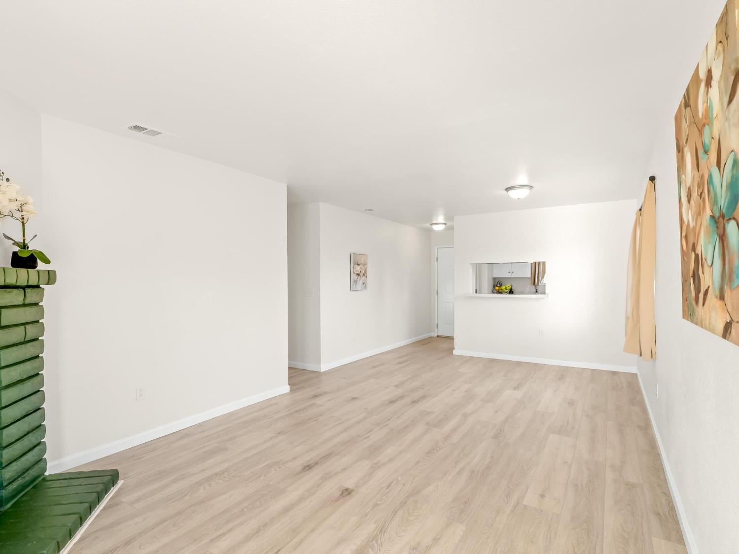 4359 W Cardiff Ave, Fresno, CA 93722