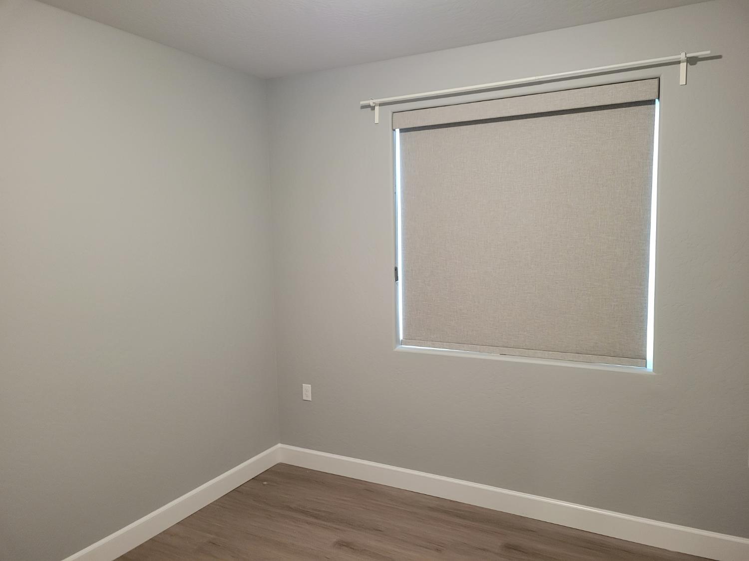 2114 Laverne Ave, Fresno, CA 93727