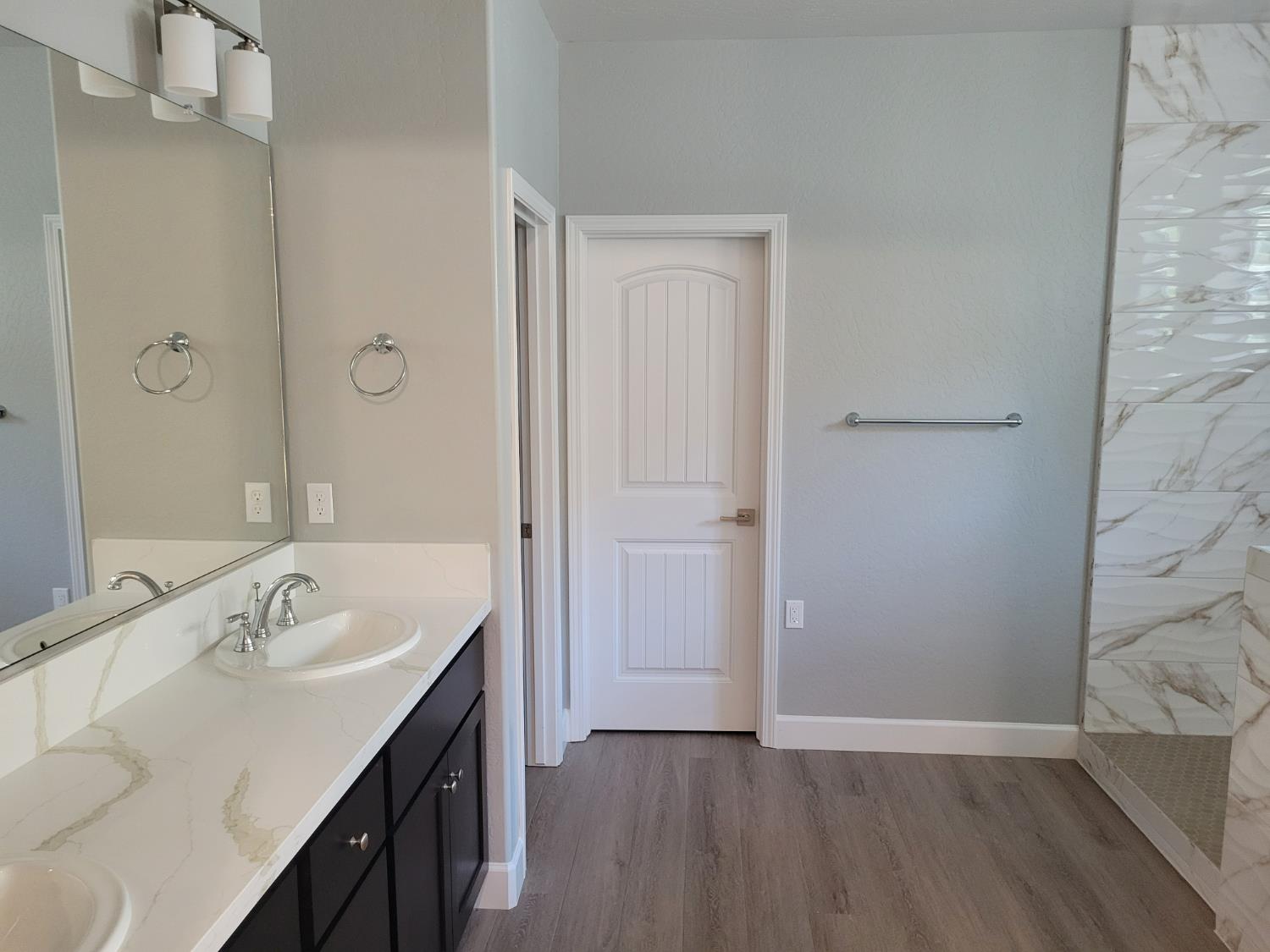 2114 Laverne Ave, Fresno, CA 93727