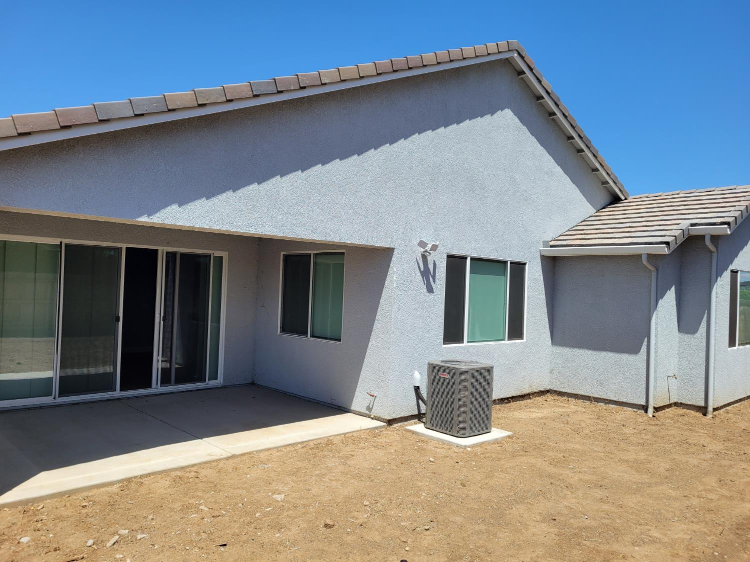 2114 Laverne Ave, Fresno, CA 93727