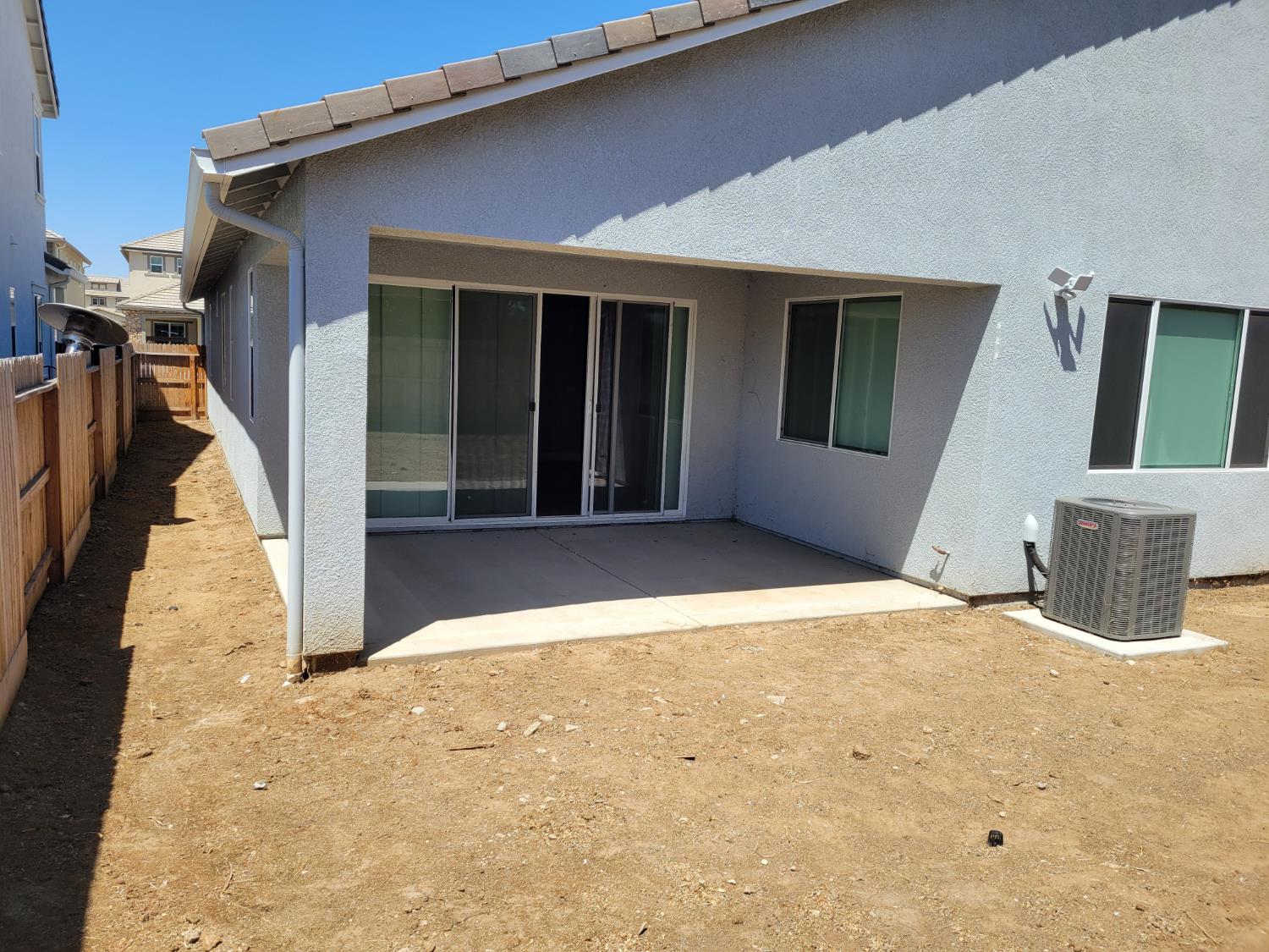 2114 Laverne Ave, Fresno, CA 93727