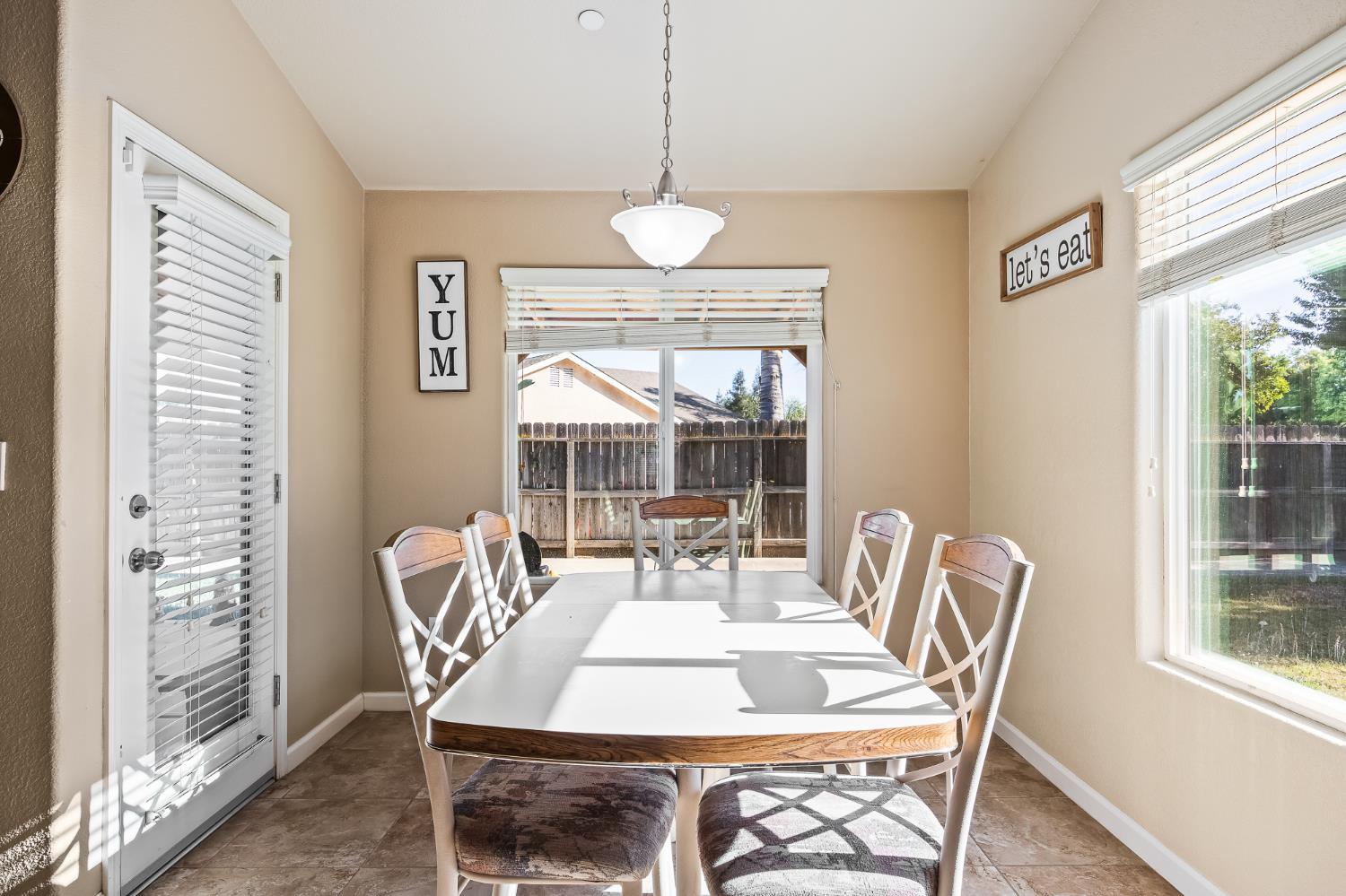 6503 E Dayton Ave, Fresno, CA 93727