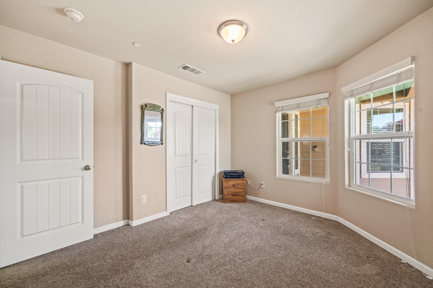 6503 E Dayton Ave, Fresno, CA 93727