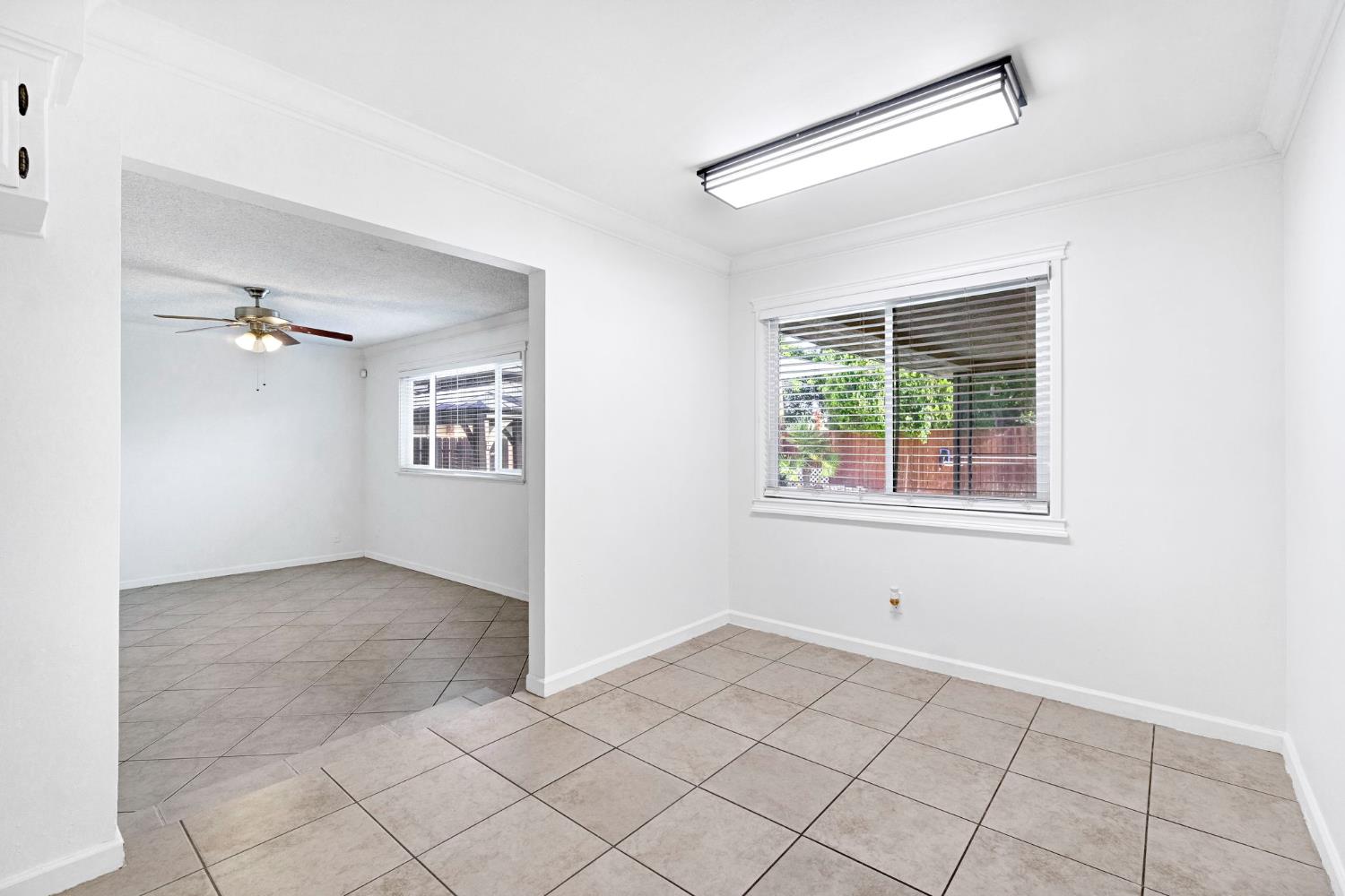 4897 E Platt Ave, Fresno, CA 93727