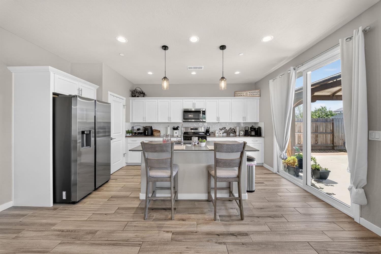 4219 N Reed Ave, Fresno, CA 93723