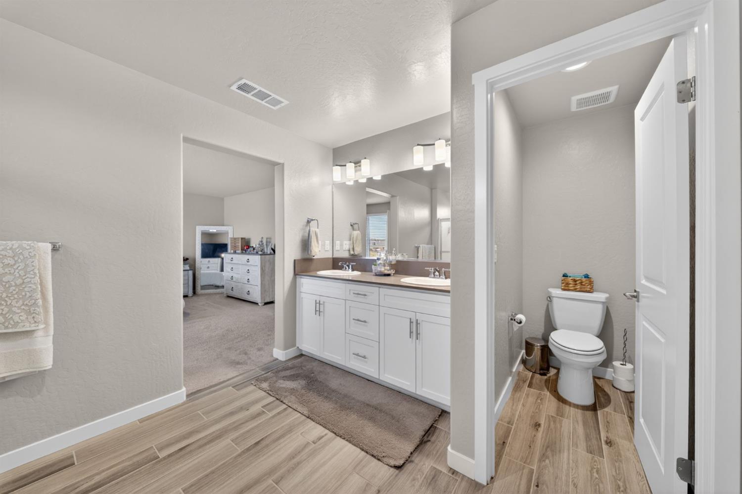 4219 N Reed Ave, Fresno, CA 93723