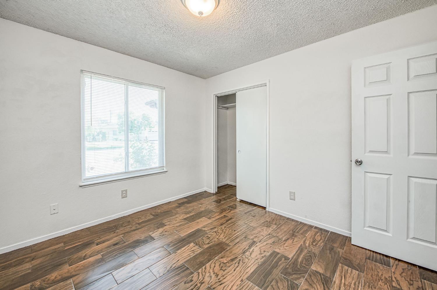 2335 W Cornell Ave, Fresno, CA 93705
