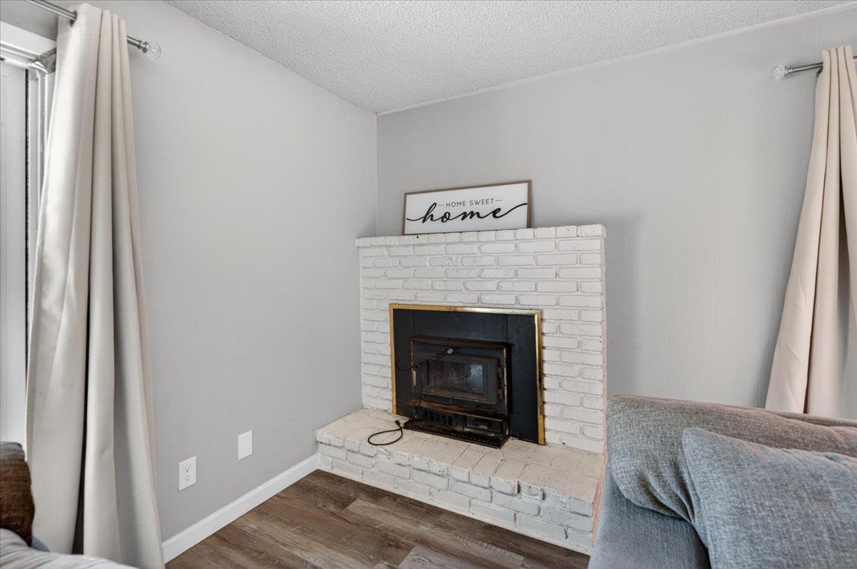 4737 E Cornell Ave, Fresno, CA 93703