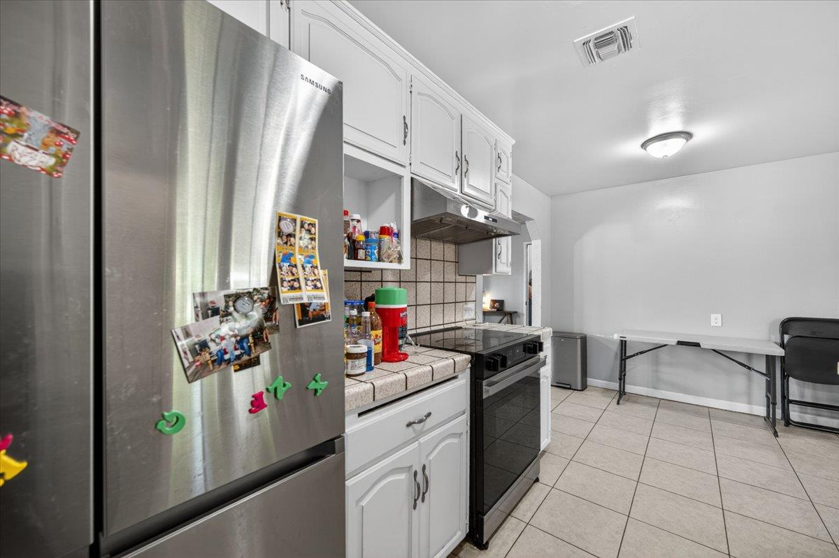 4737 E Cornell Ave, Fresno, CA 93703