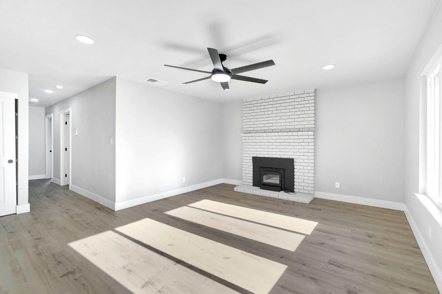 4847 N Delbert Ave, Fresno, CA 93722