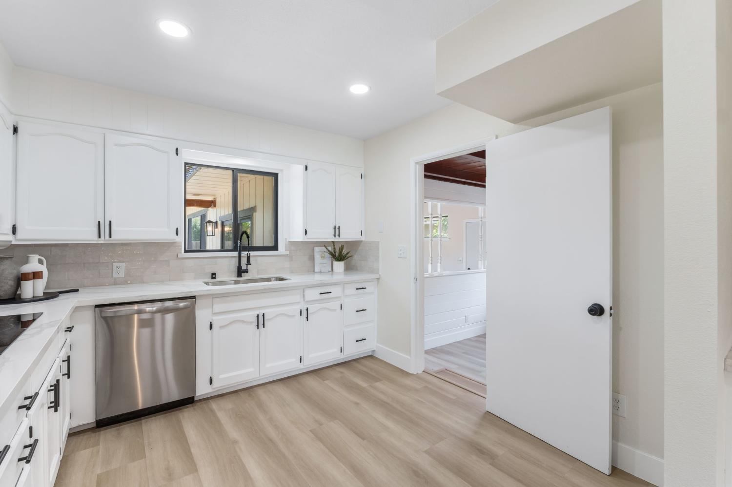 2720 E Pico Ave, Fresno, CA 93726