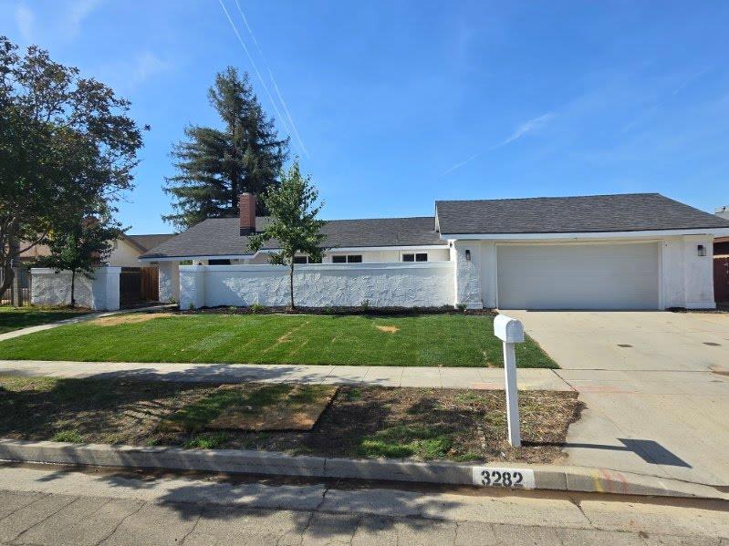 3282 E Palo Alto Ave, Fresno, CA 93710