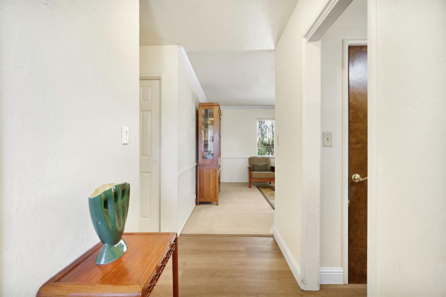 738 W Alamos Ave, Fresno, CA 93705