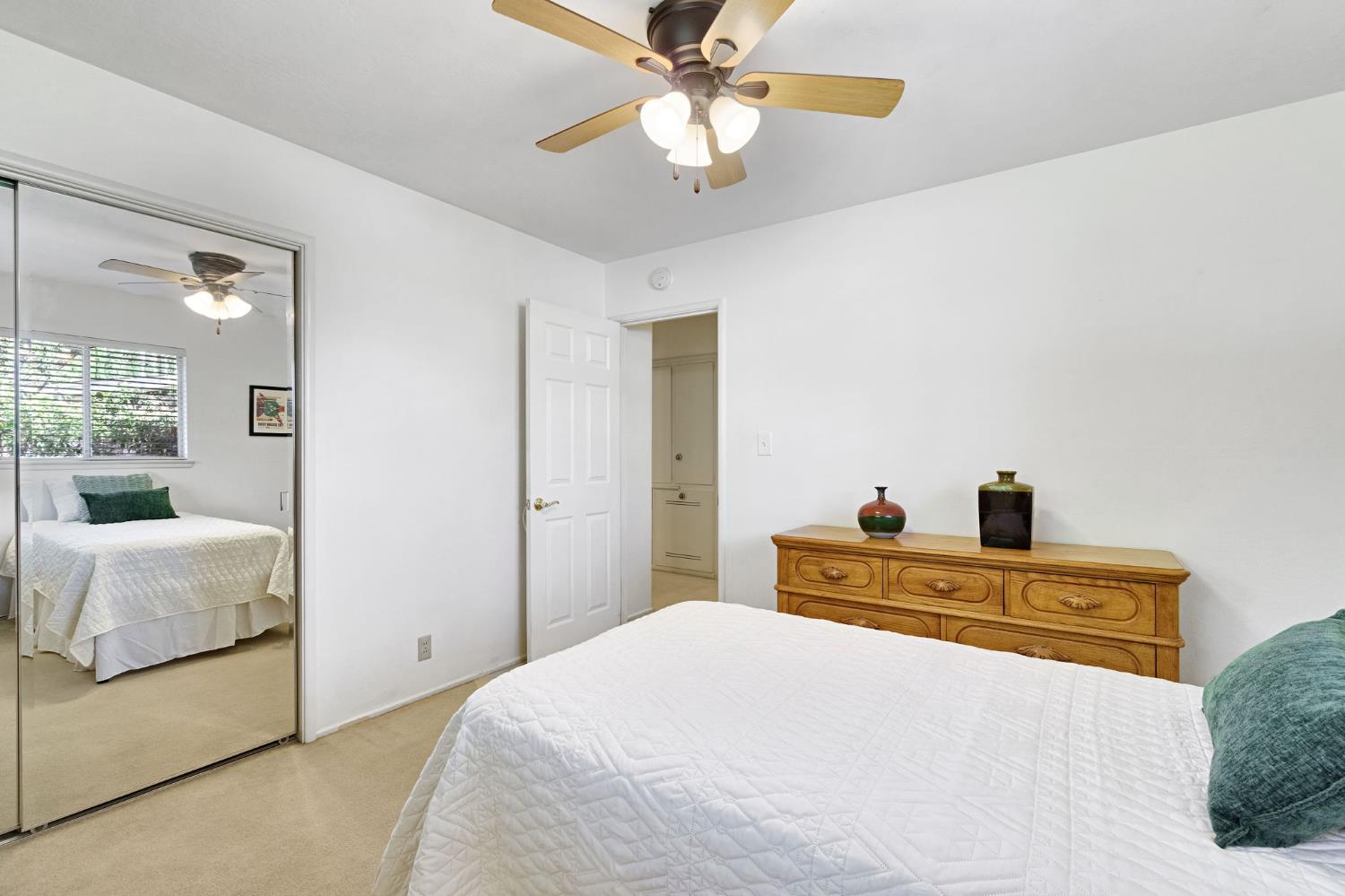 738 W Alamos Ave, Fresno, CA 93705
