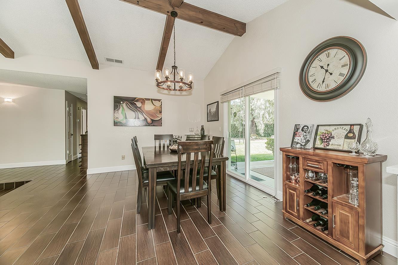 6688 N Bendel Ave, Fresno, CA 93722