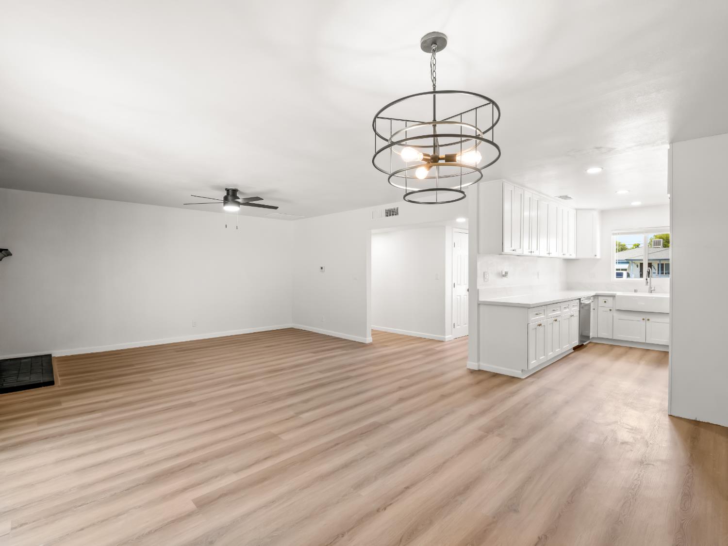 4046 E Cortland, Fresno, CA 93726