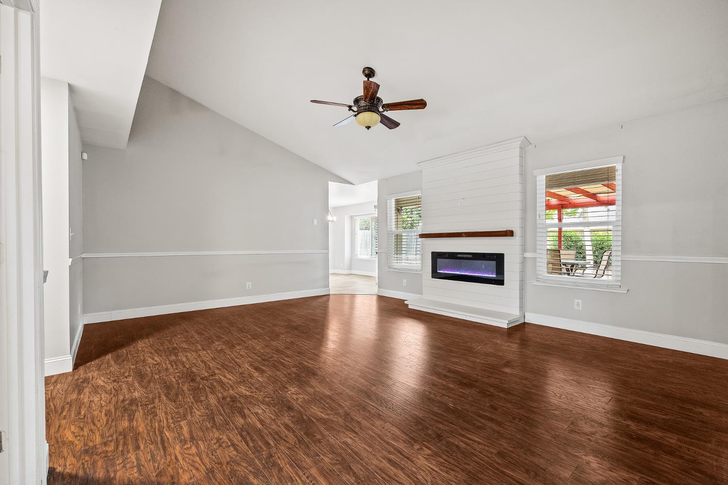 2047 Muncie Ave, Fresno, CA 93720
