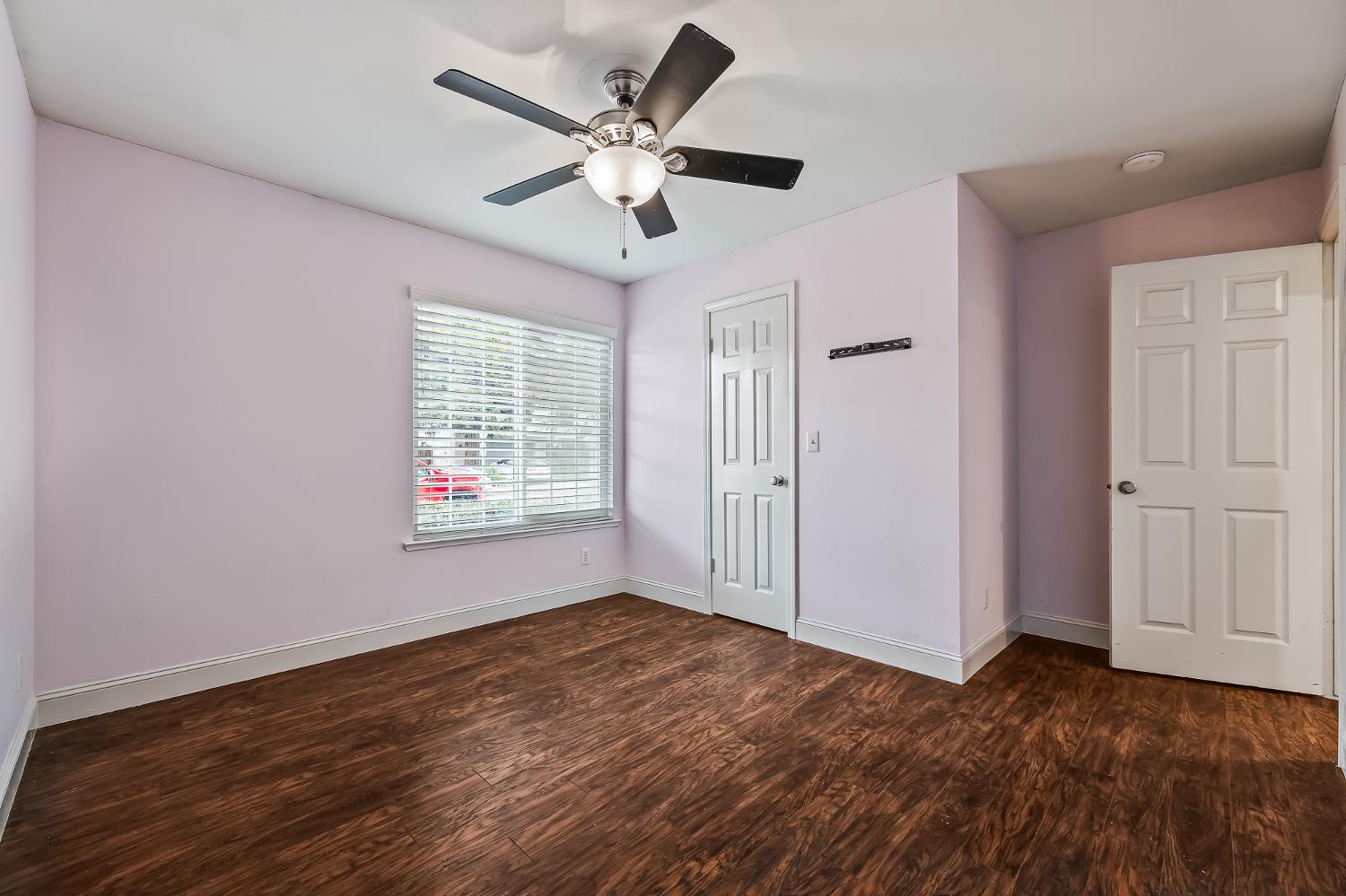 2047 Muncie Ave, Fresno, CA 93720