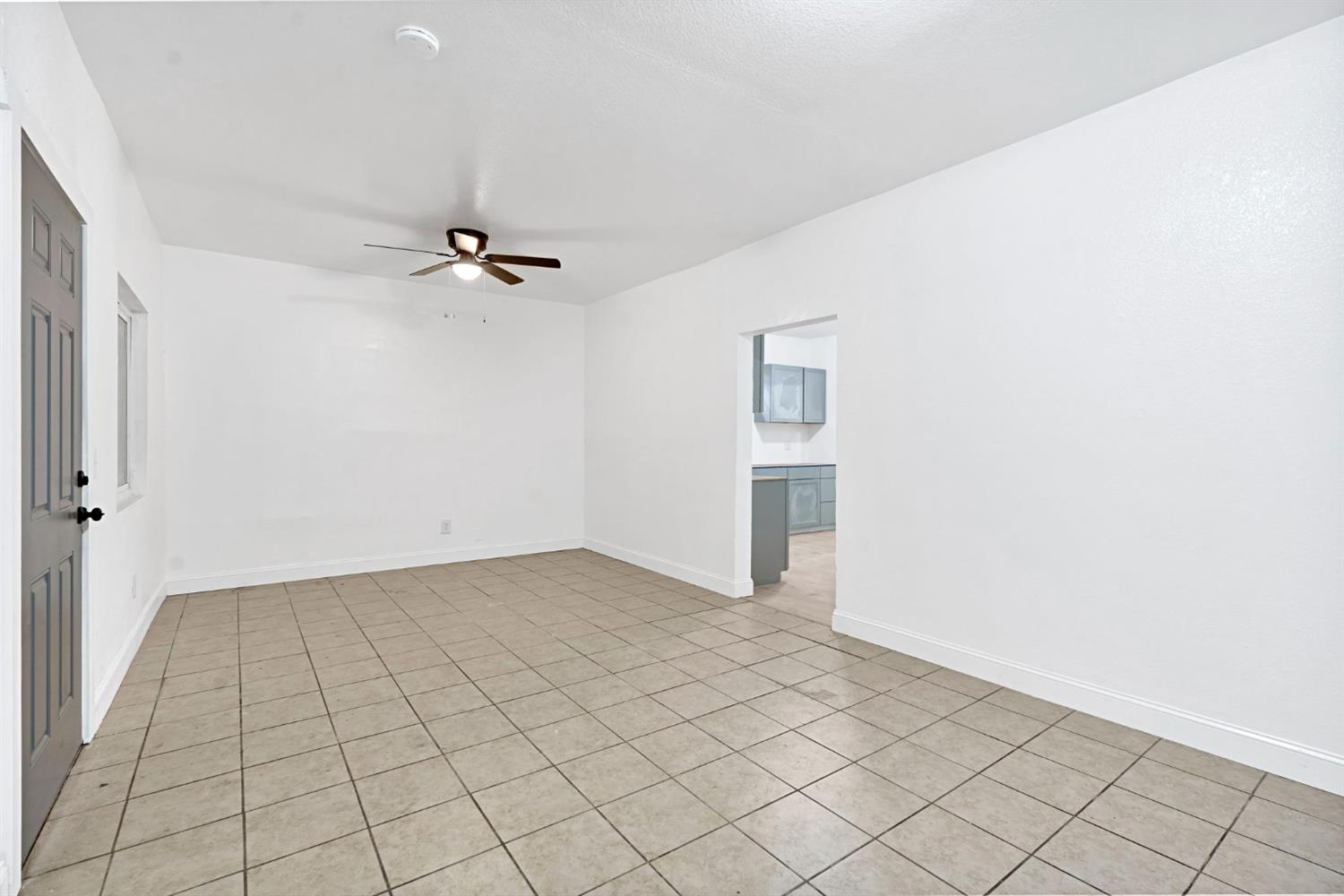 441 N Clark St, Fresno, CA 93701