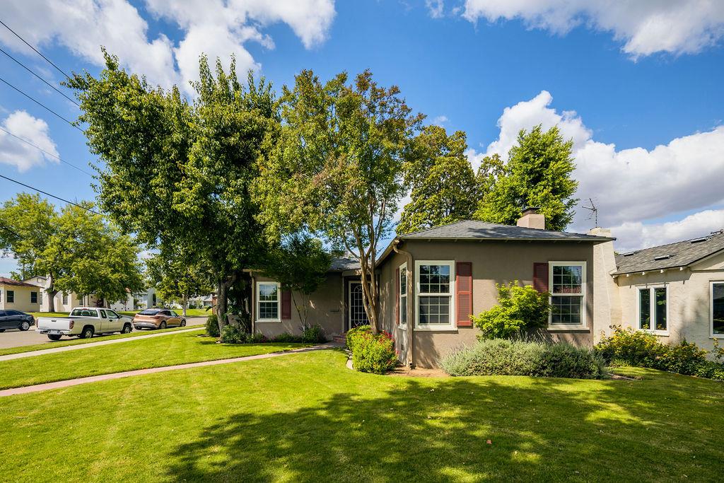107 E Normal Ave, Fresno, CA 93704