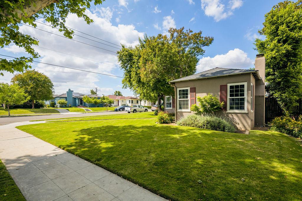 107 E Normal Ave, Fresno, CA 93704