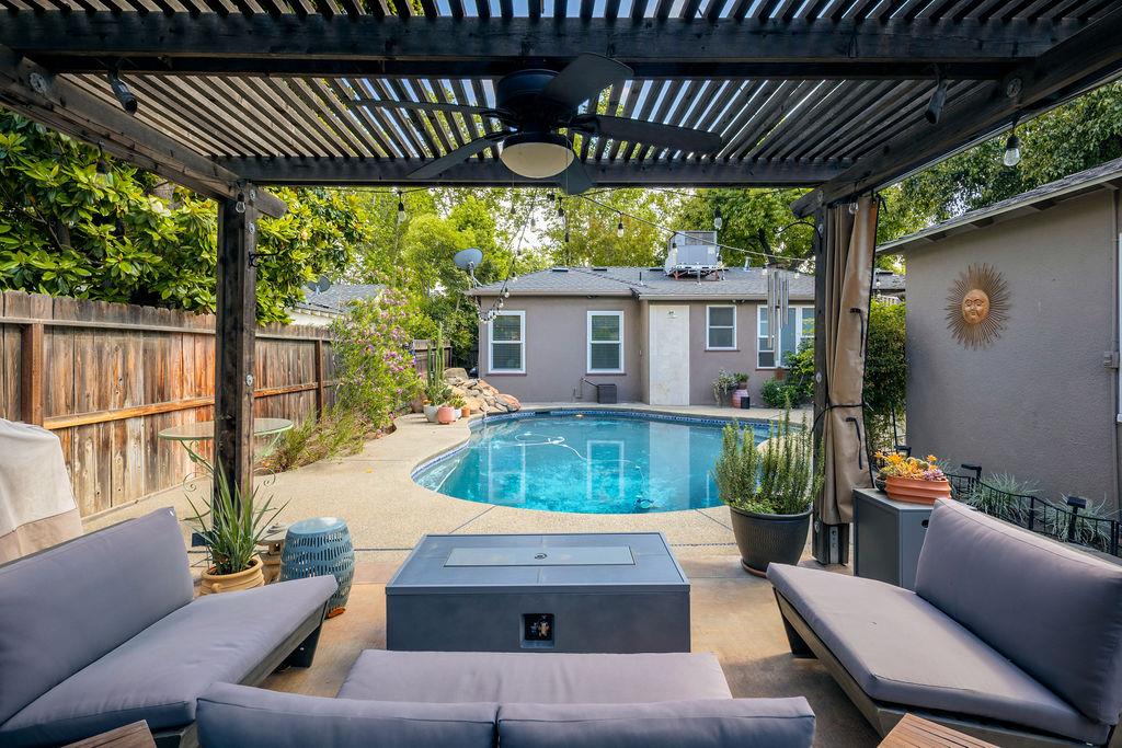 107 E Normal Ave, Fresno, CA 93704