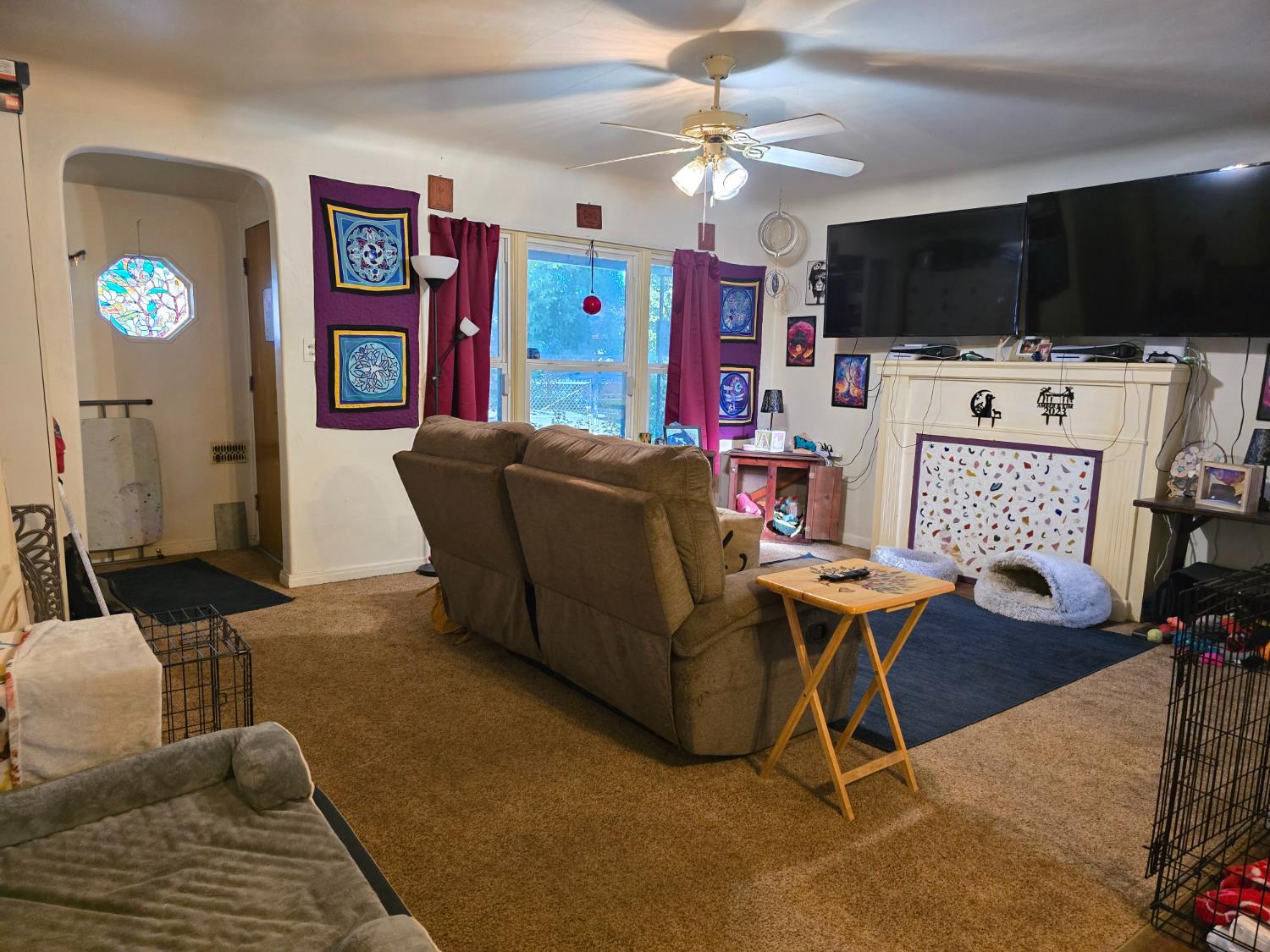 627 N Poplar Ave, Fresno, CA 93728