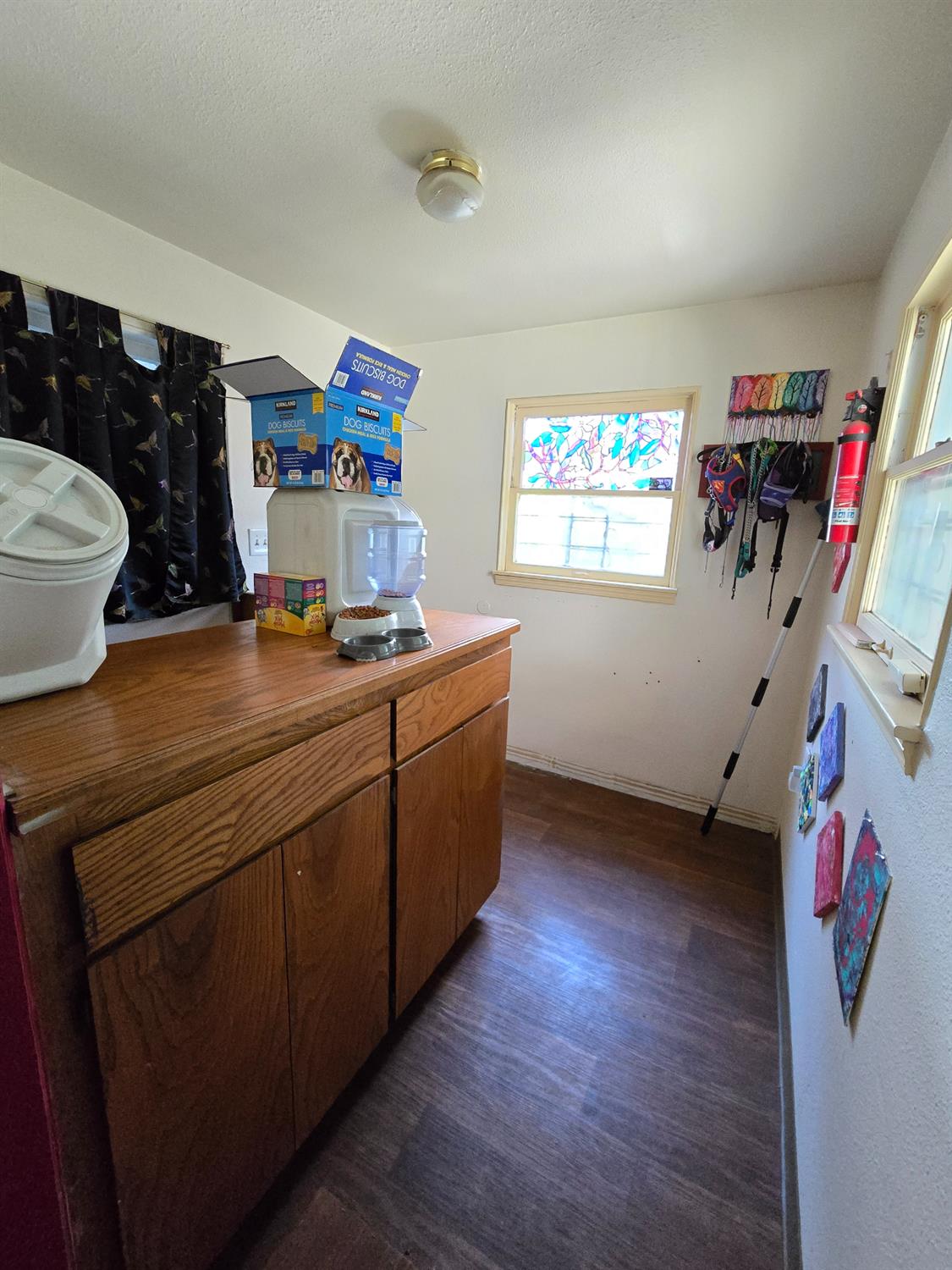 627 N Poplar Ave, Fresno, CA 93728
