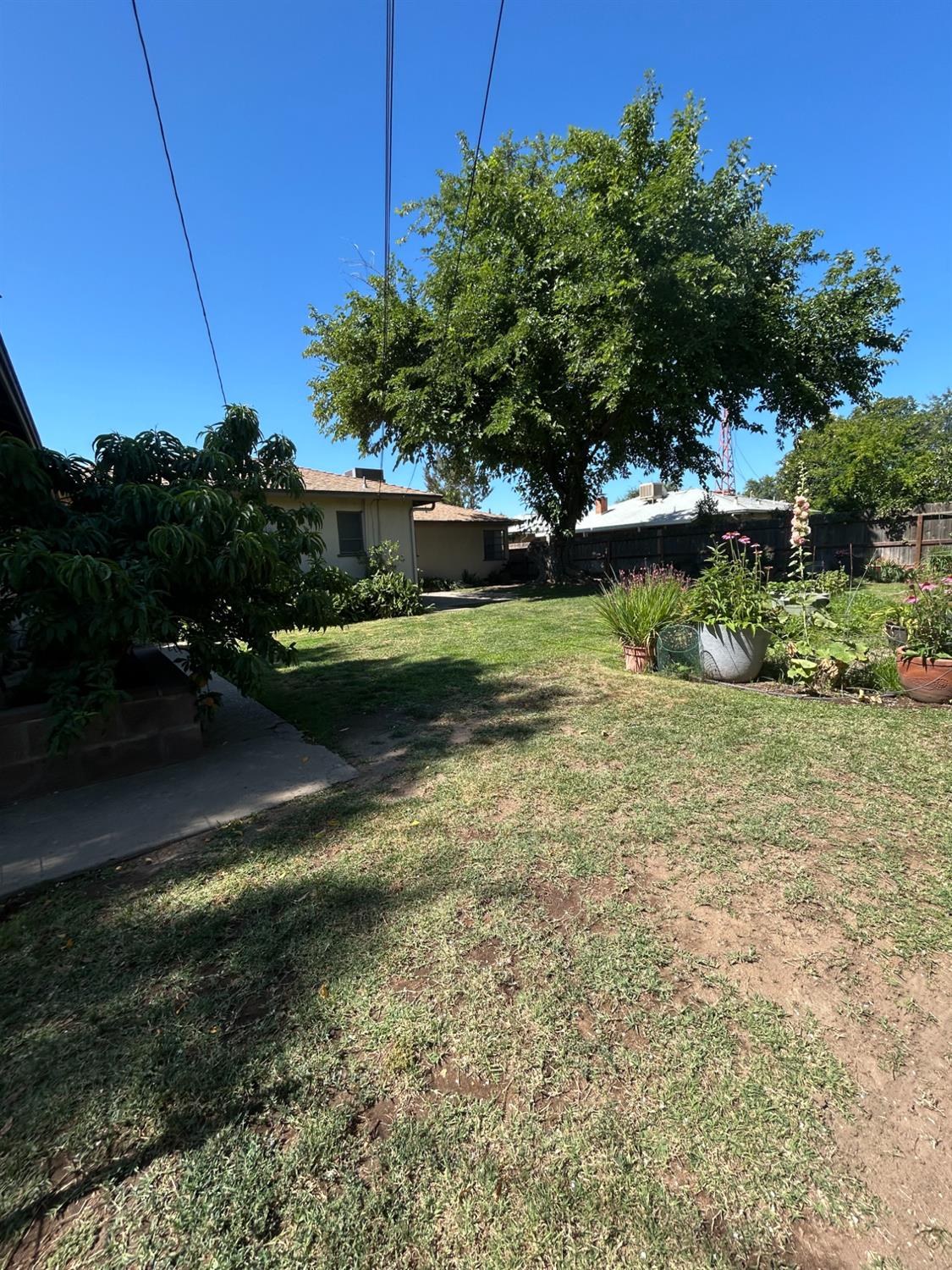 3501 E Harvard Ave, Fresno, CA 93703