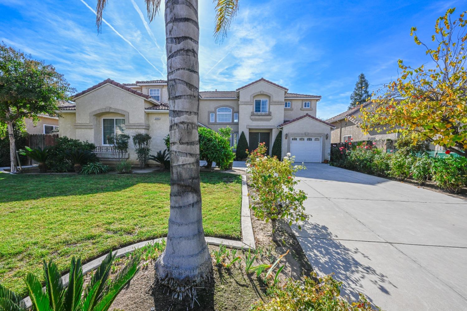 2809 E Omaha Ave, Fresno, CA 93720