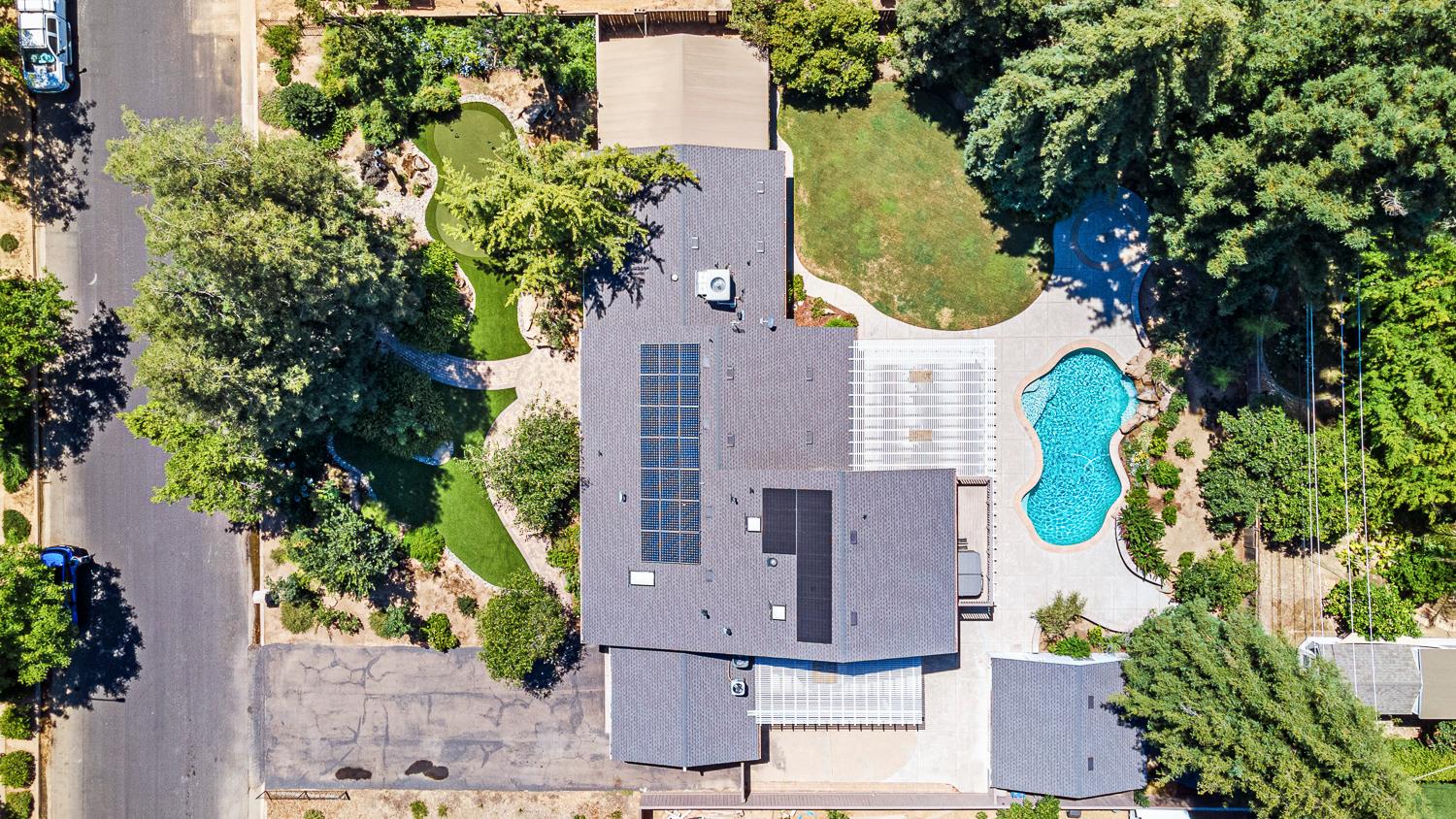 1408 E Plymouth Way, Fresno, CA 93720