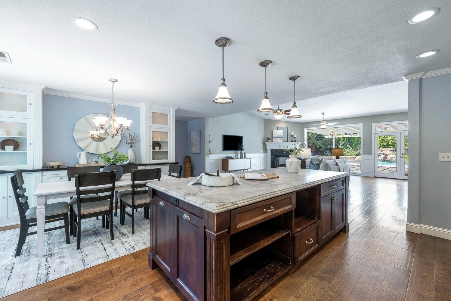1408 E Plymouth Way, Fresno, CA 93720