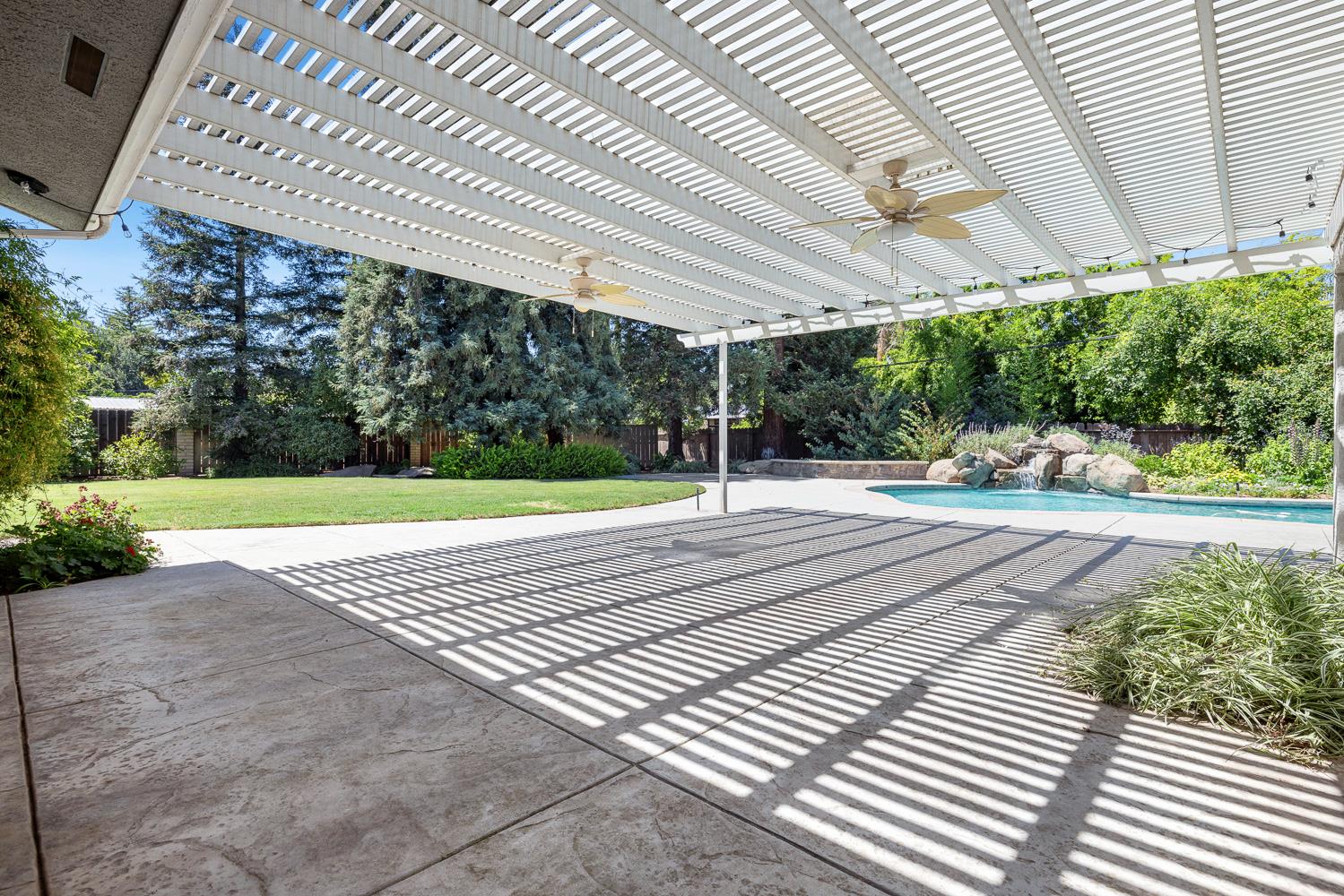 1408 E Plymouth Way, Fresno, CA 93720