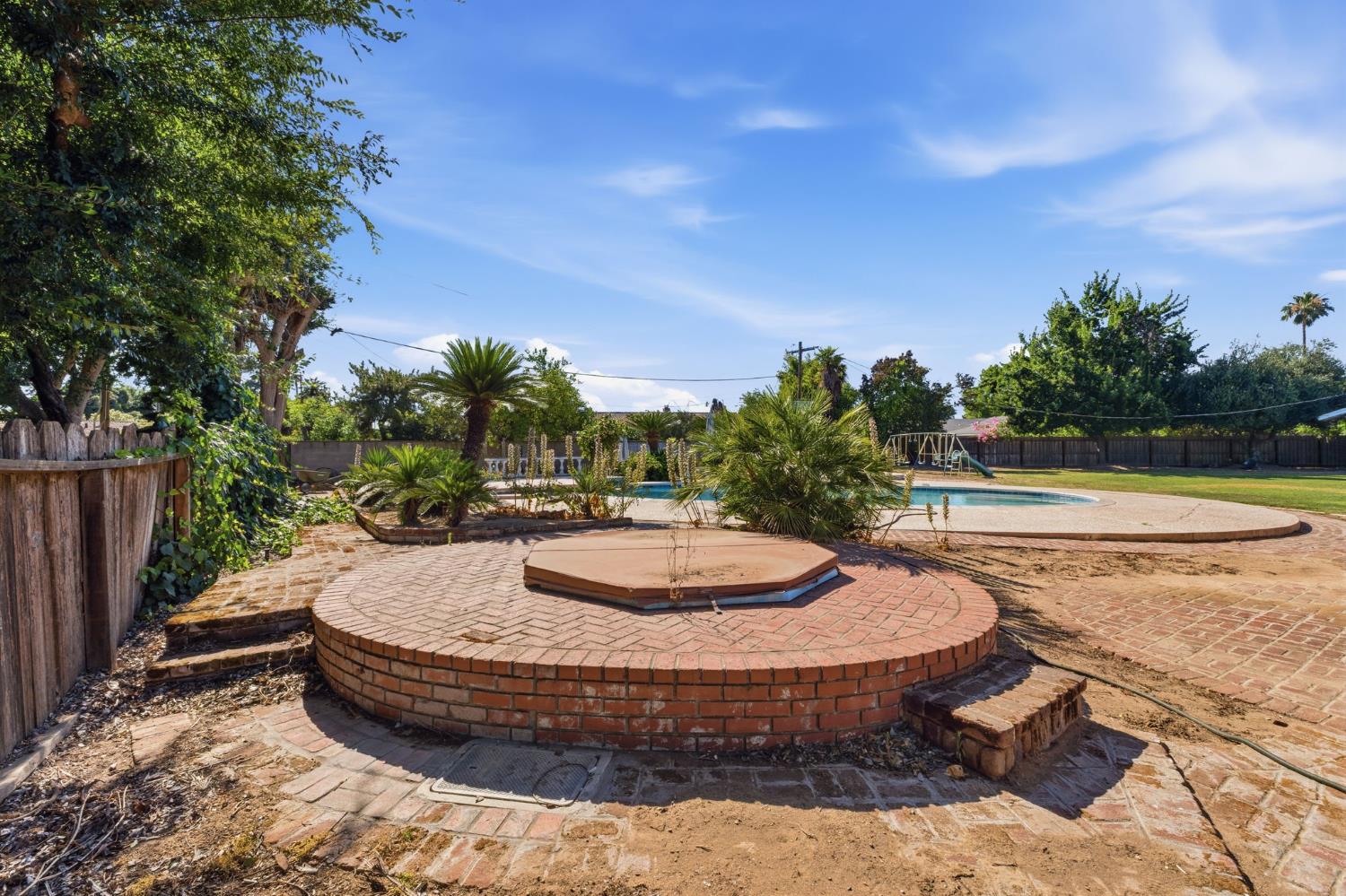 5820 E Alta Ave, Fresno, CA 93727