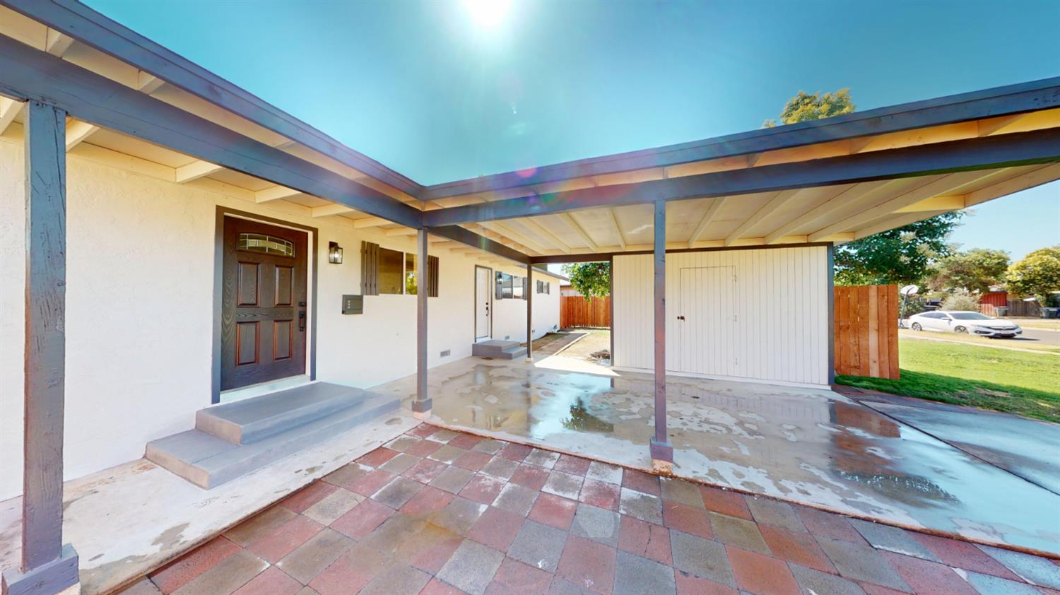 4298 N Holt Ave, Fresno, CA 93705