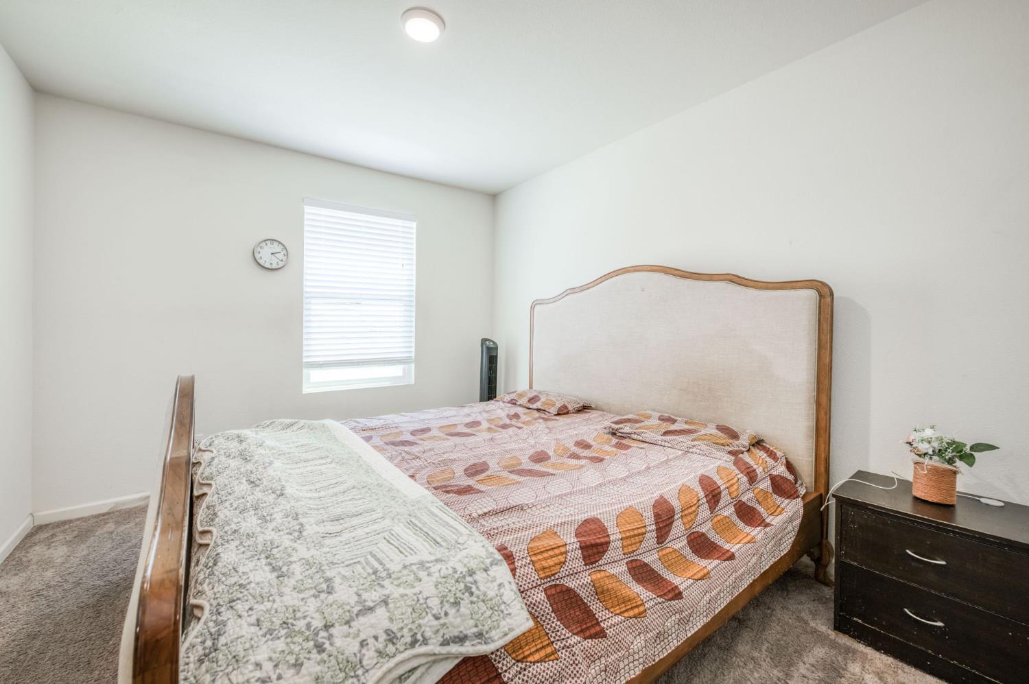 4374 W Saginaw Way, Fresno, CA 93722
