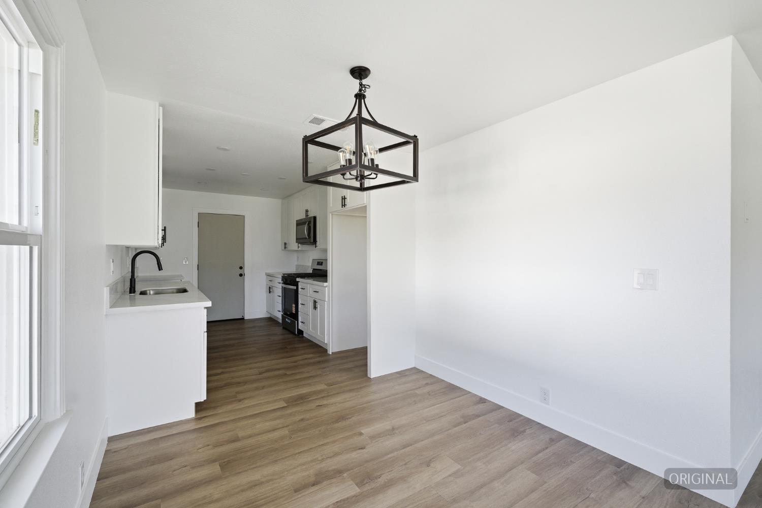 3442 E Weldon Ave, Fresno, CA 93703