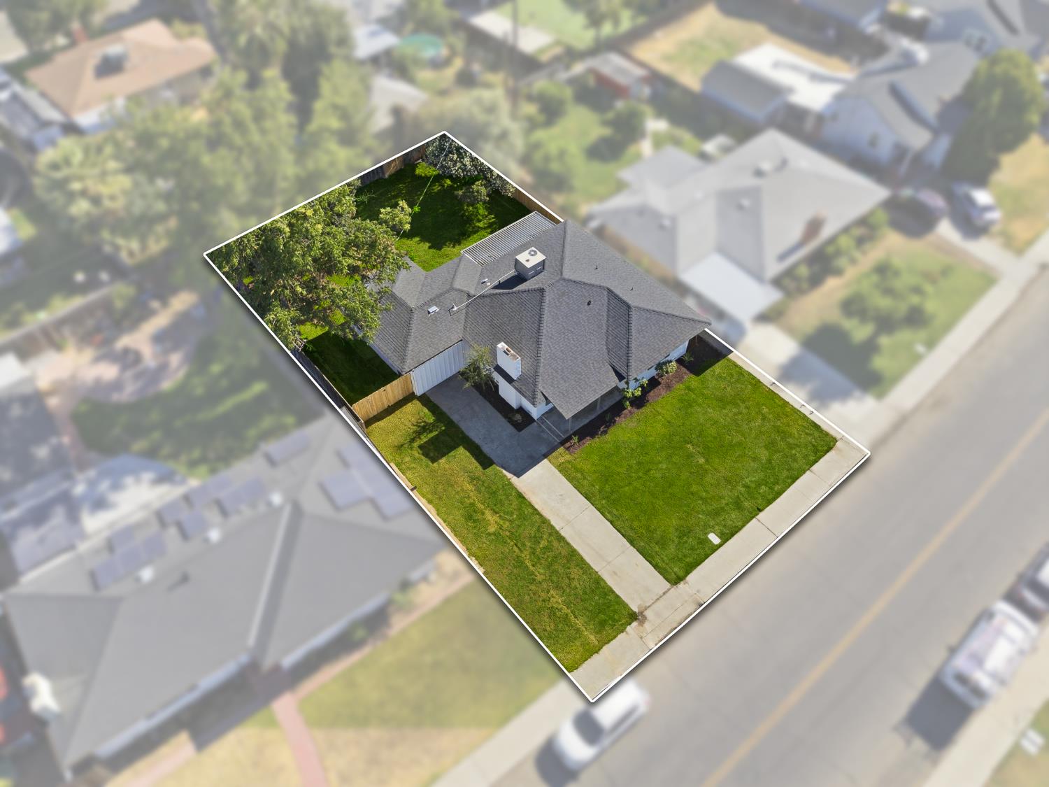 3442 E Weldon Ave, Fresno, CA 93703