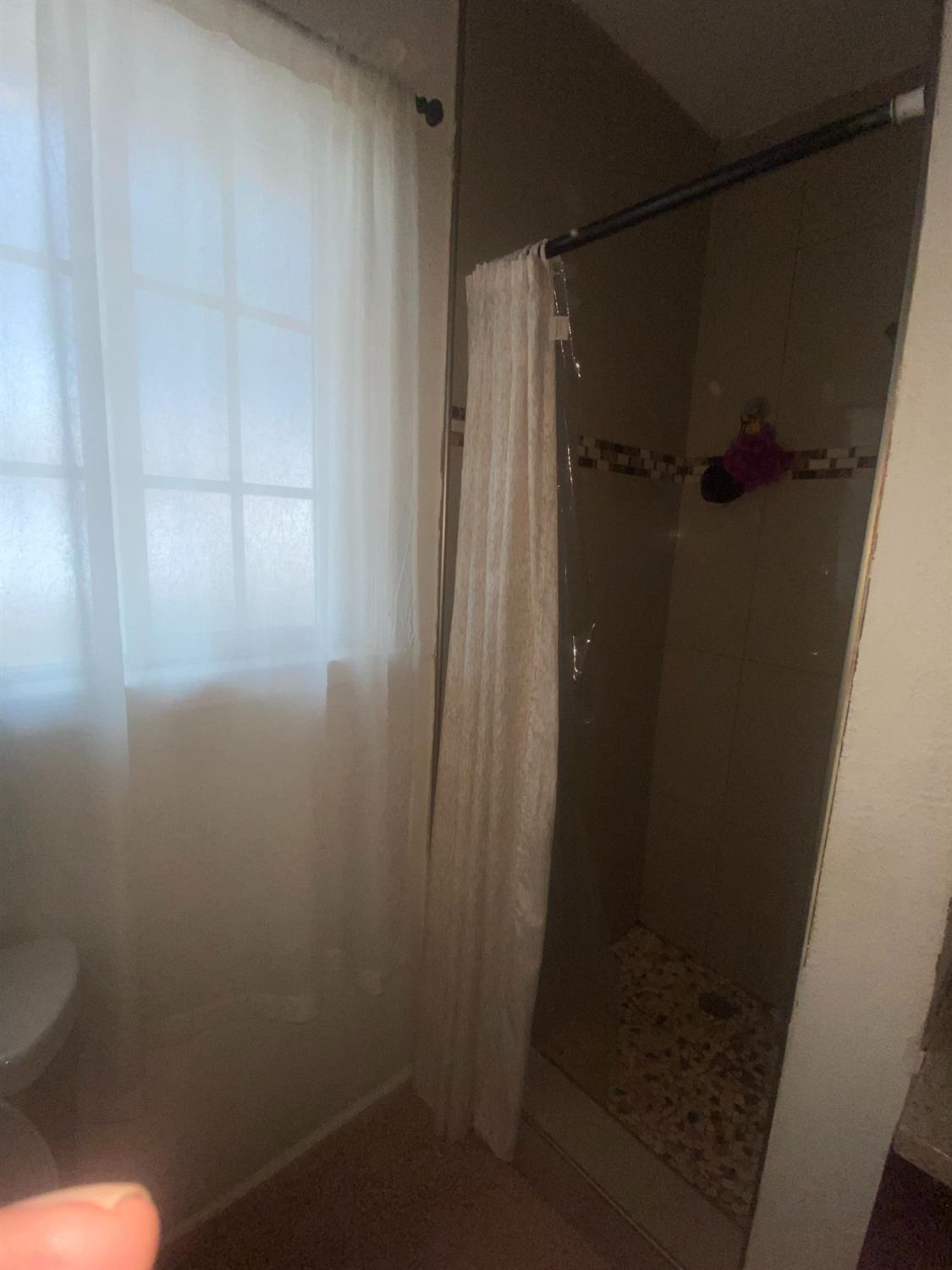 2037 S Hazelwood Blvd, Fresno, CA 93702
