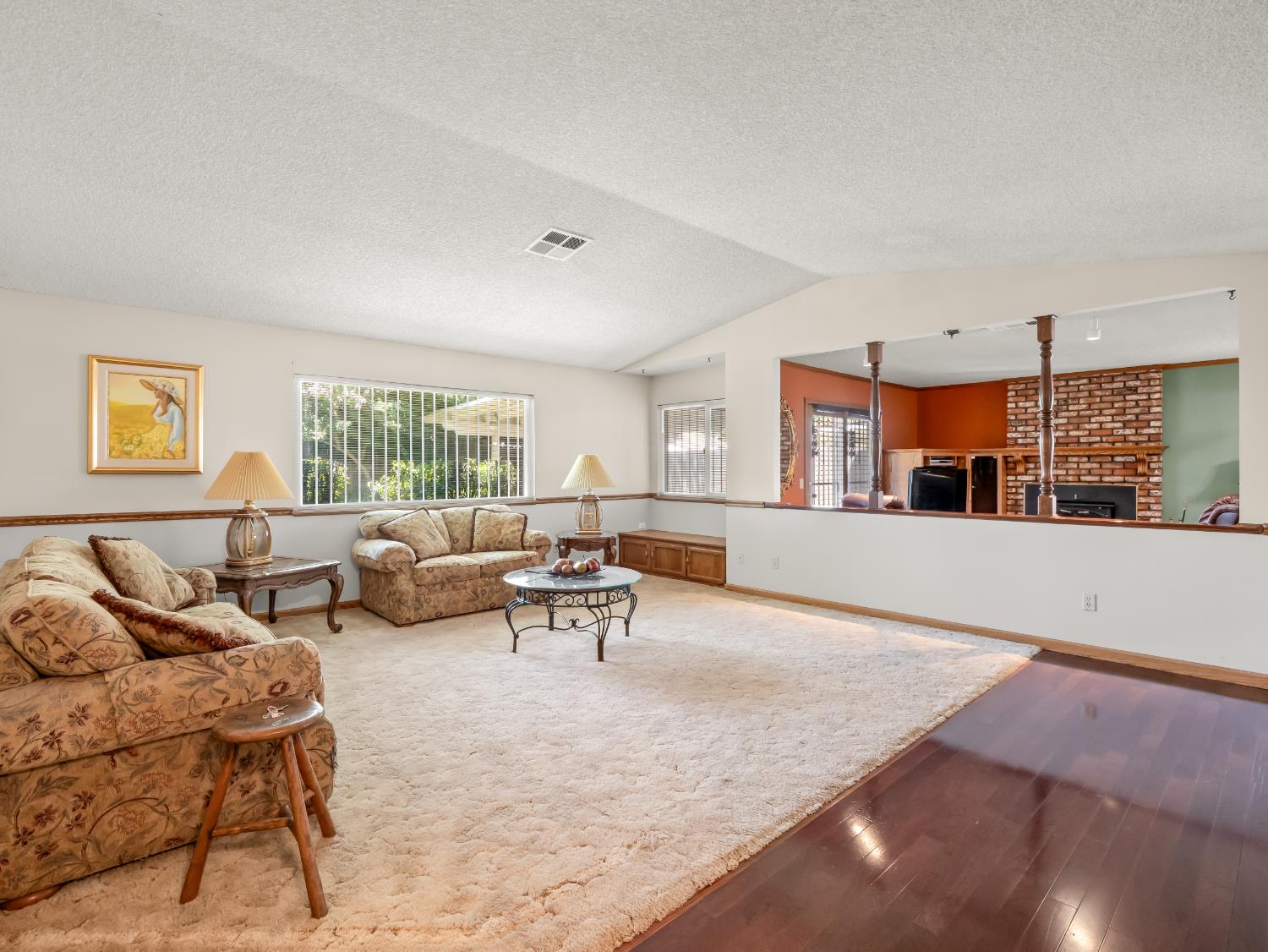 323 N Villa Ave, Fresno, CA 93727