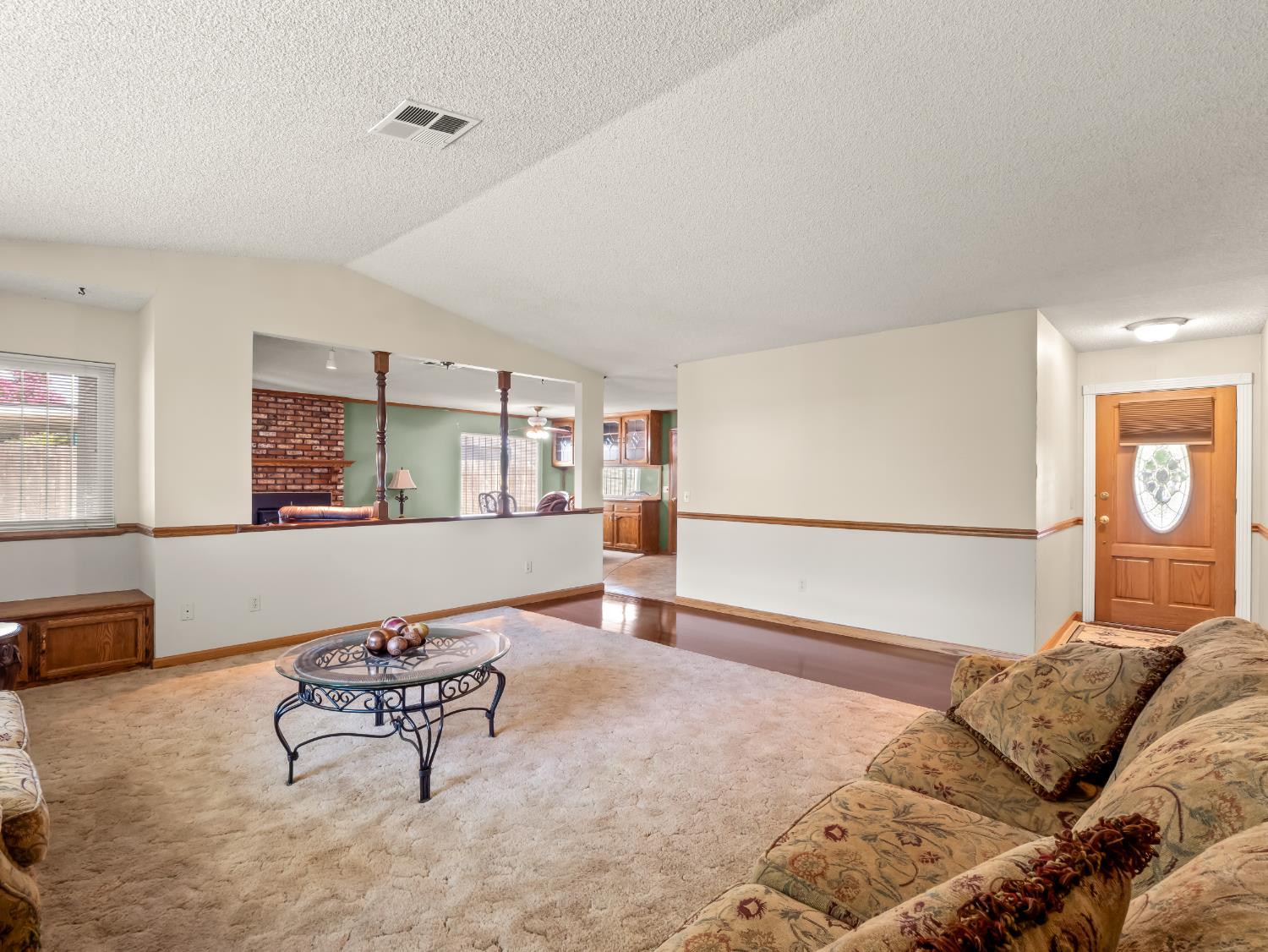 323 N Villa Ave, Fresno, CA 93727