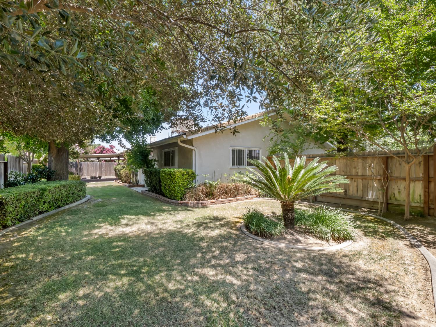 323 N Villa Ave, Fresno, CA 93727