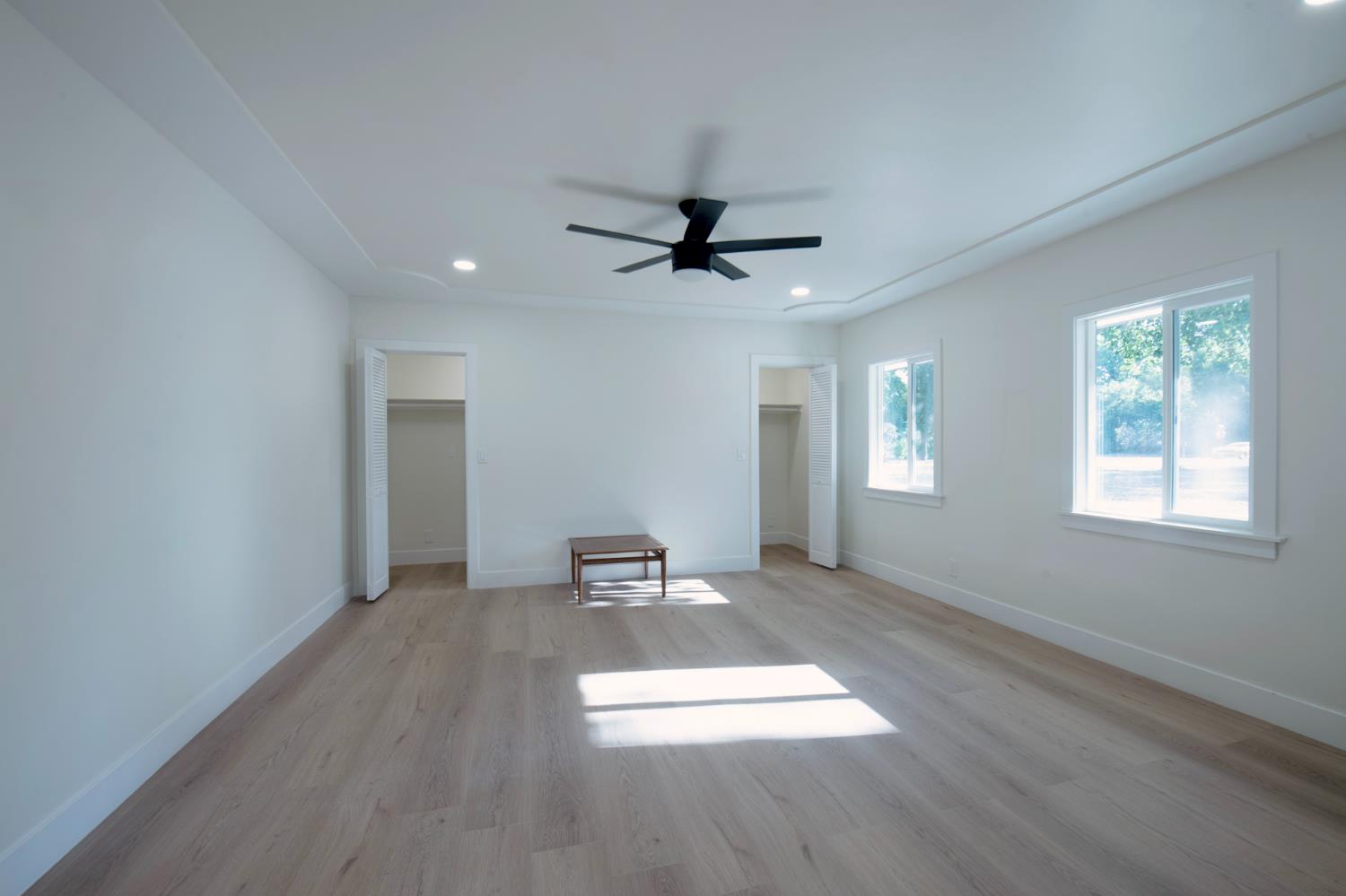 609 E Hampton, Fresno, CA 93704