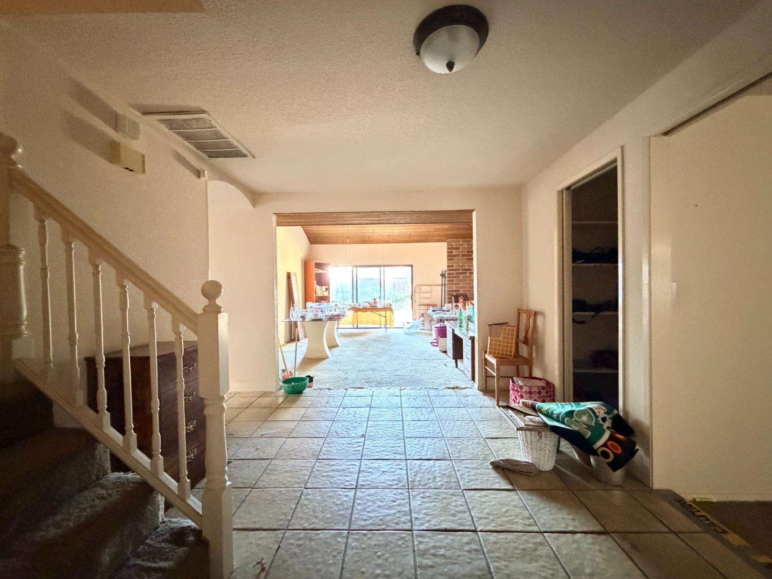 187 W Quincy Ave, Fresno, CA 93711