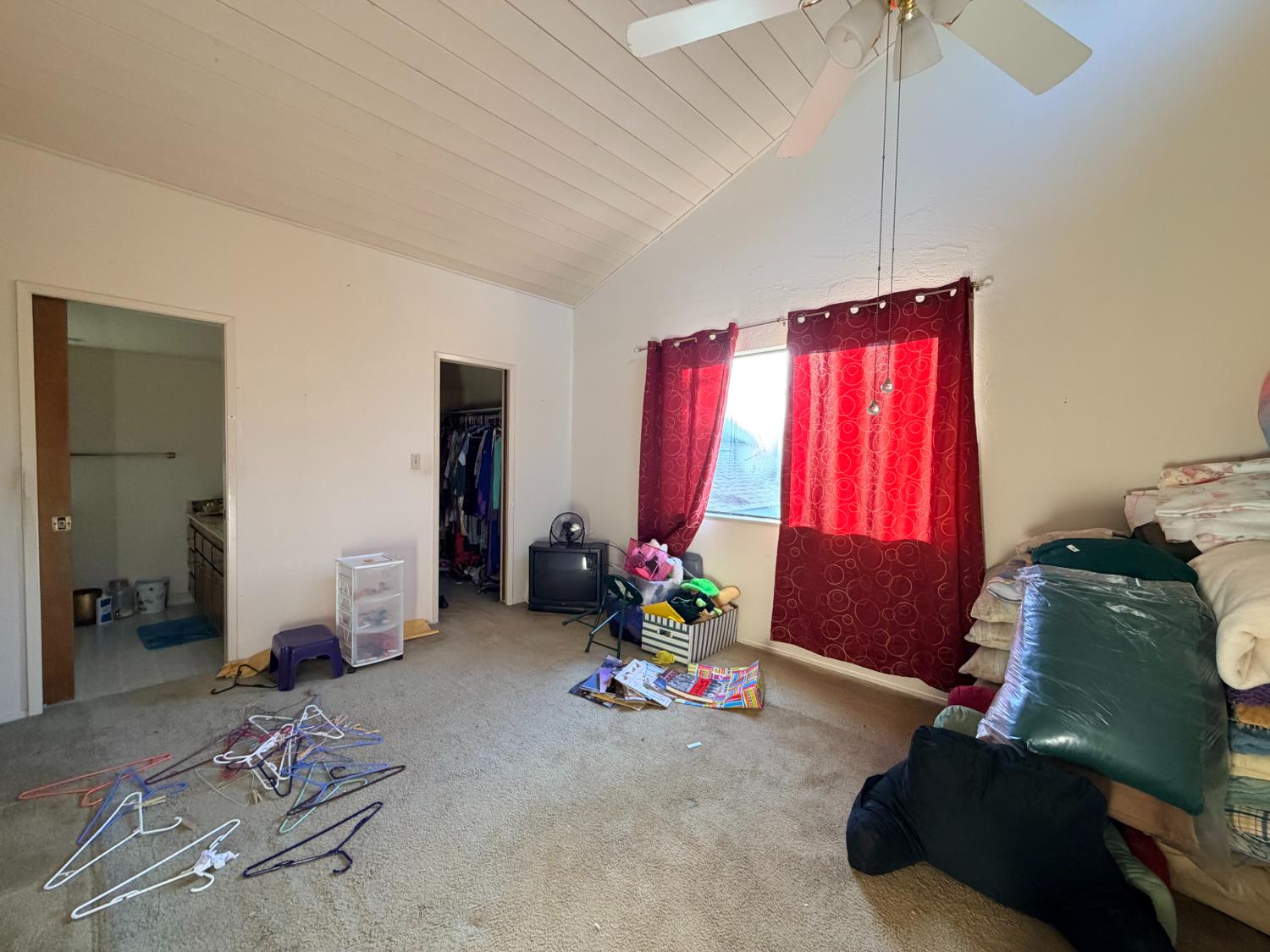 187 W Quincy Ave, Fresno, CA 93711