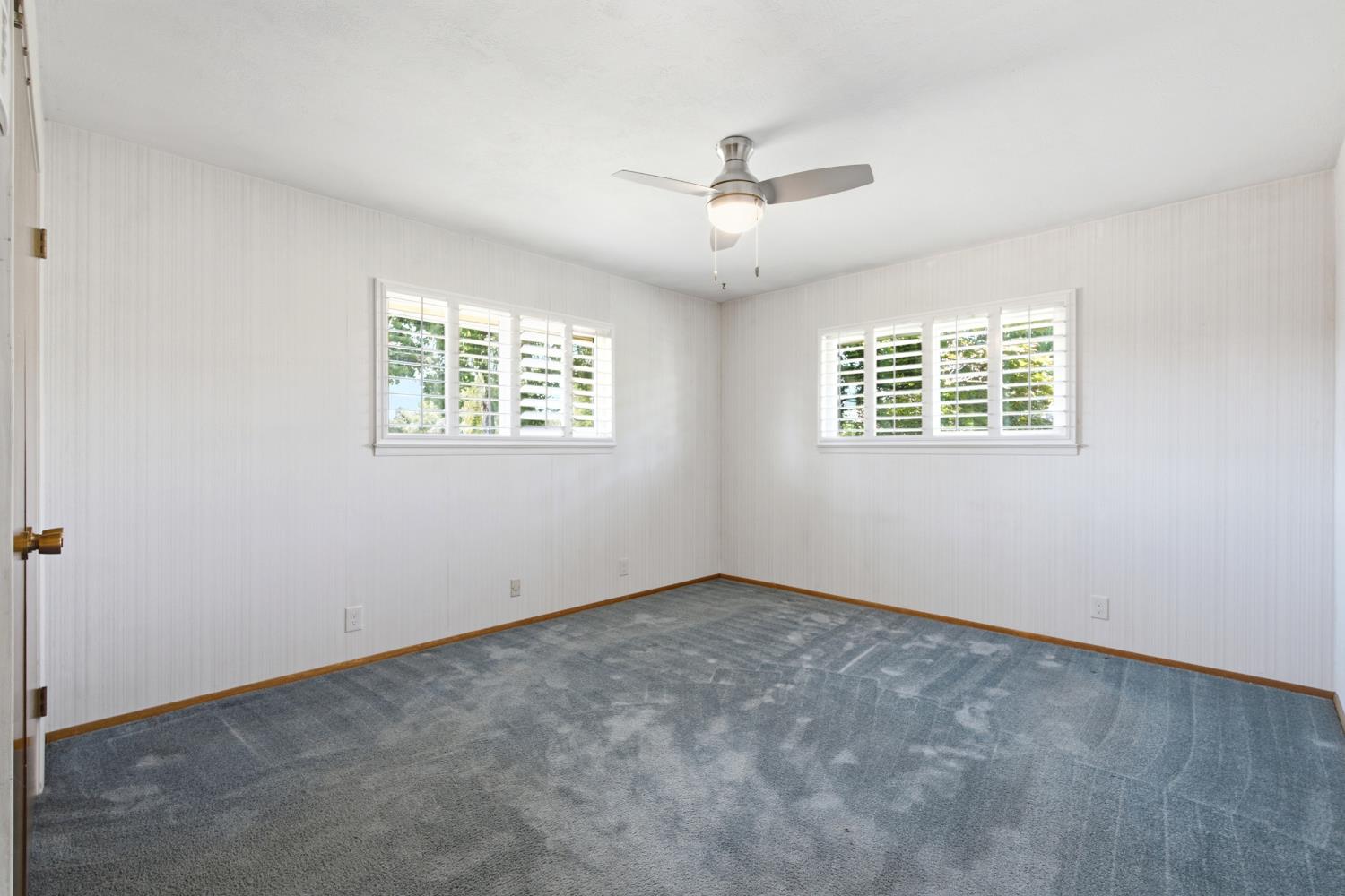 4328 E Rialto Ave, Fresno, CA 93726